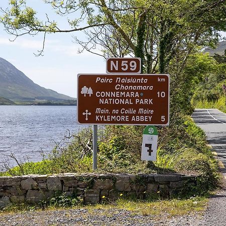 Kylemore House Boutique Apartments - Connemara Suite Esterno foto