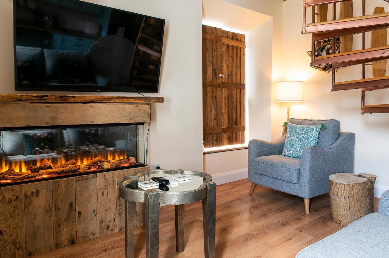 Kylemore House Boutique Apartments - Connemara Suite Esterno foto
